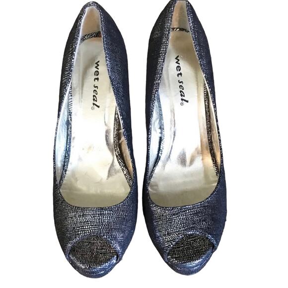 Wet Seal Snake Print Kendra2 peep toe pumps Size 8 - Picture 2 of 4